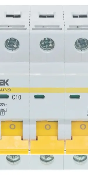 Автоматический выключатель ИЭК 3п С 10А ВА 47-29 4,5кА MVA20-3-010-C