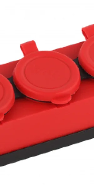 Колодка ЭРА K-4e-RED-IP44 каучуковая с заземлением 4 розетки 16A IP44 красная Б0044553