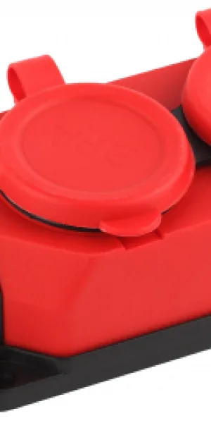 Колодка ЭРА K-2e-RED-IP44 каучуковая с заземлением 2 розетки 16A IP44 красная Б0044551