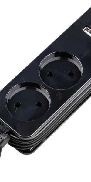Удлинитель серии Travel, 1.5м, 2гн, 10A, б/з, 4USB 2.1A чёрный Uniel S-CT2-1,5U UL-00011135