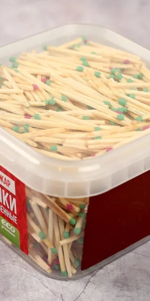 Спички ЛЮКС наполнением 1100шт. ПЭТ-контейнер ФЭСКО МИКС  2799727