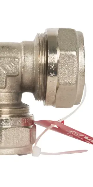 Угол 90° Valtec 32x32 мм латунь VTM.351