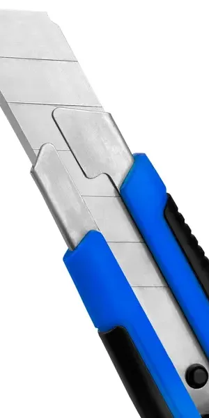 Нож строительный Vertextools 0044-02 двухкомпонентный корпус сегментное лезвие 25 мм