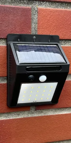 Светильник светодиодный уличный Duwi Solar LED на солнечных батареях 4Вт 6500К 150Лм IP65 датчик движения черный