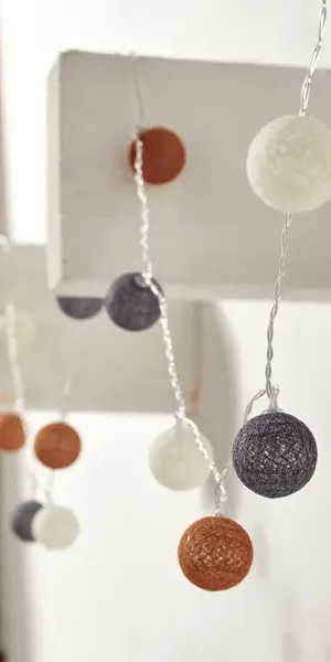 Гирлянда светодиодная шарики Inspire Hina на солнечных батареях 20 LED цвет мультиколор