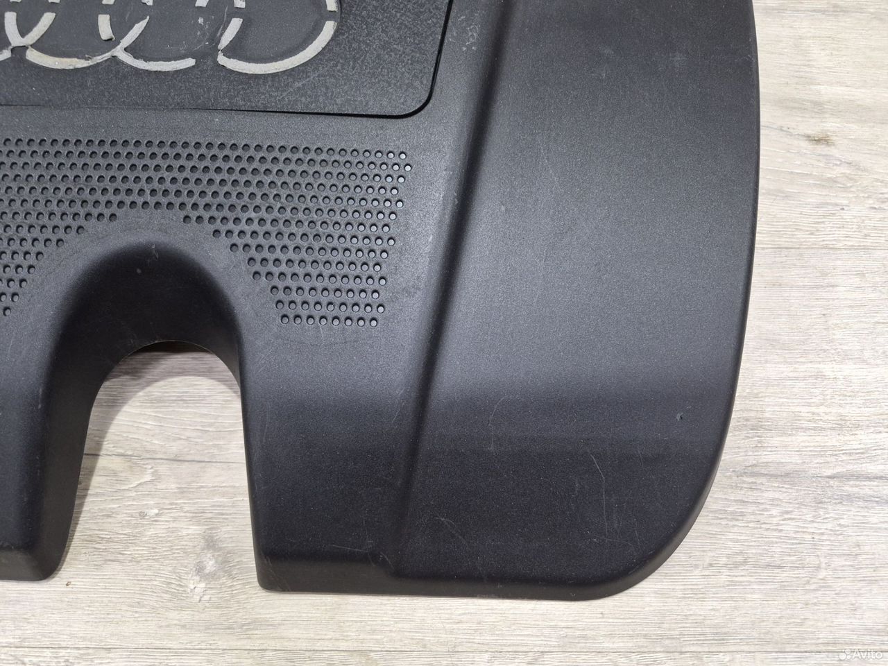 Крышка двигателя Volkswagen Golf 4 1.6 BFQ — фото 2