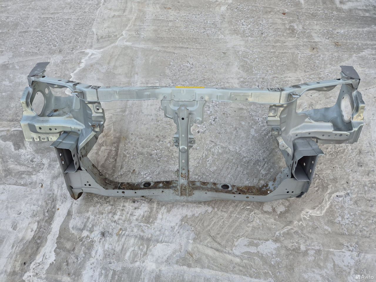Передняя панель Nissan Almera Classic B10