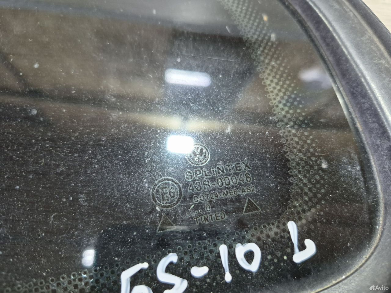 Форточка левая Volkswagen Passat B5 — фото 6