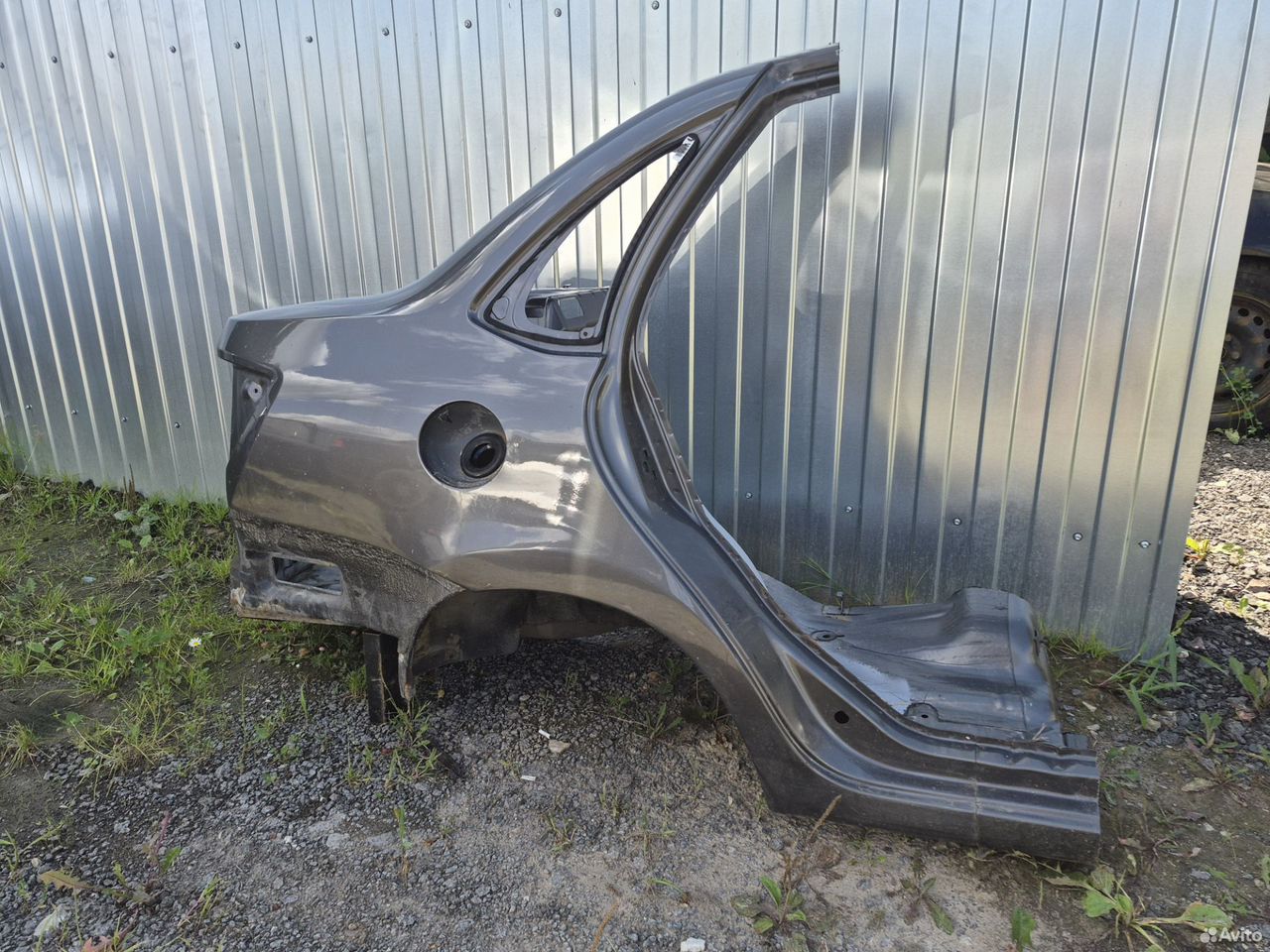 Крыло заднее правое LADA Granta седан