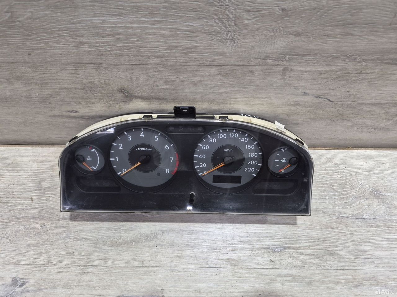 Щиток приборов Nissan Almera Classic B10