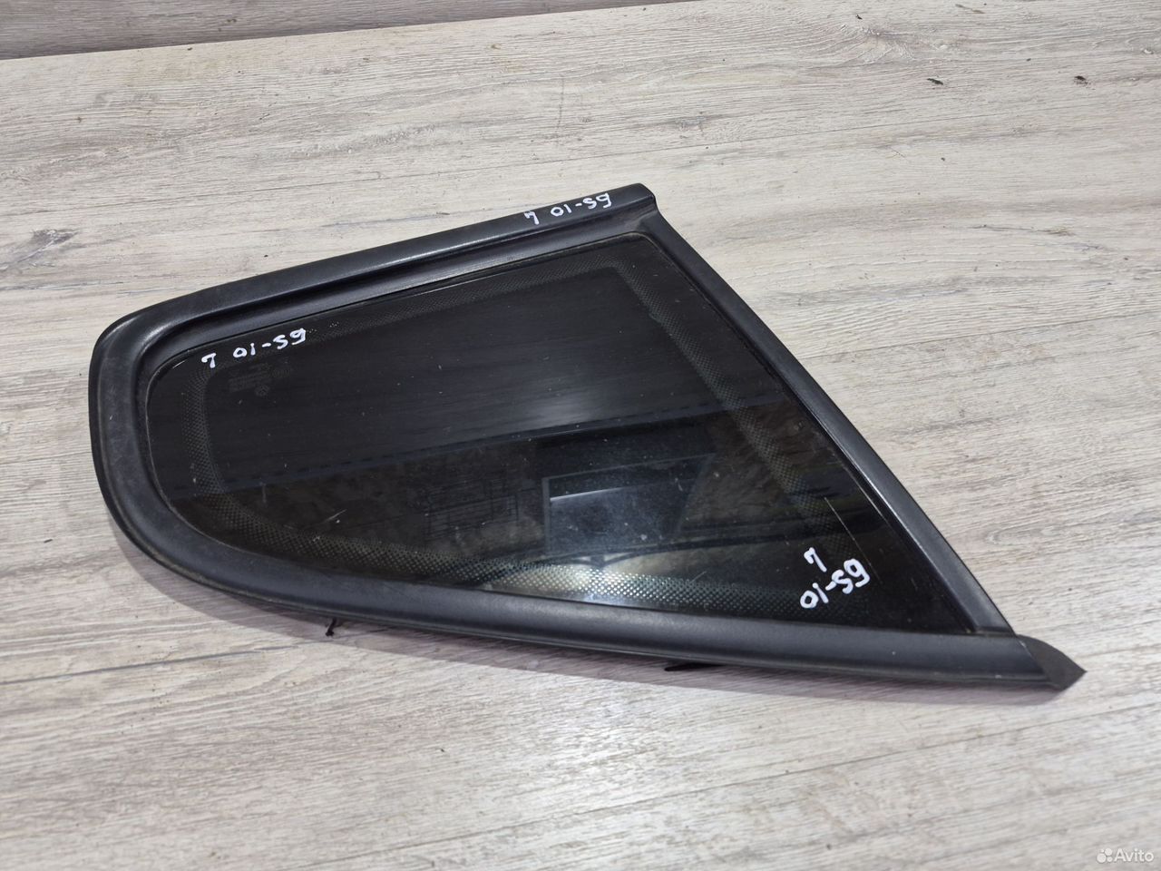 Форточка левая Volkswagen Passat B5 — фото 4