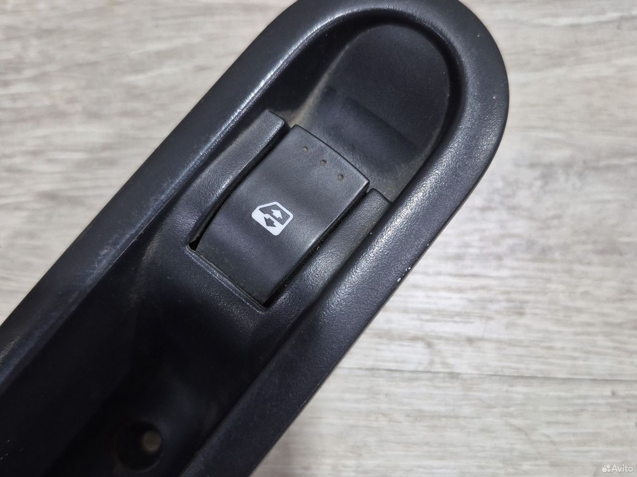 Кнопки стеклоподьемников Renault Scenic 2 — фото 3