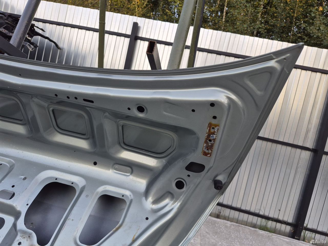 Крышка багажника Nissan Almera Classic B10 AKE — фото 7