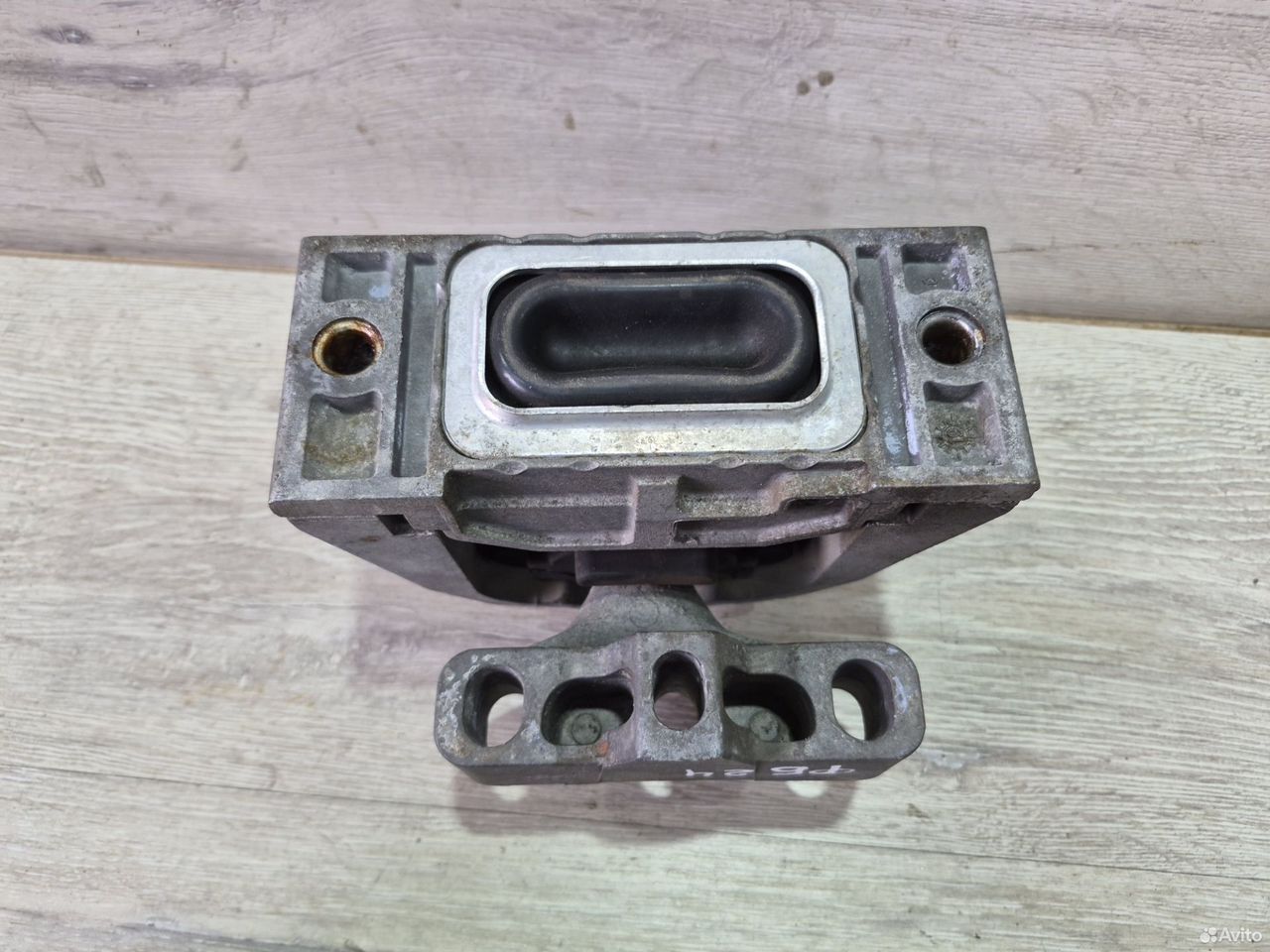 Подушка двигателя VW Golf 4 Skoda Octavia A4 — фото 6