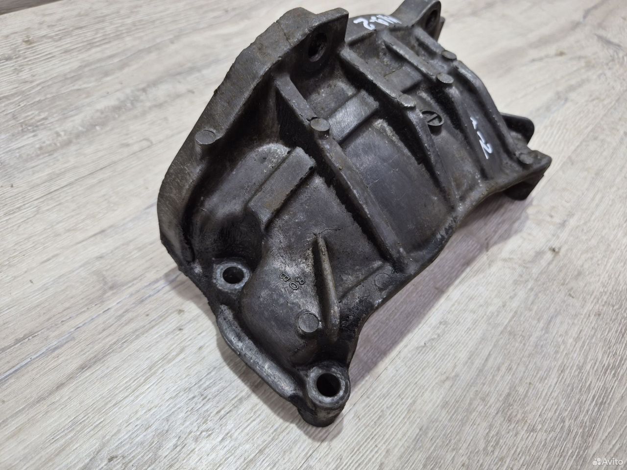 Кронштейн двигателя Mitsubishi Lancer 9 — фото 2