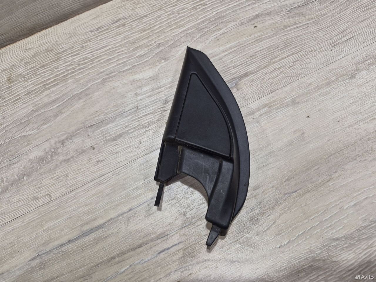 Накладка зеркала левая Mitsubishi Lancer 9