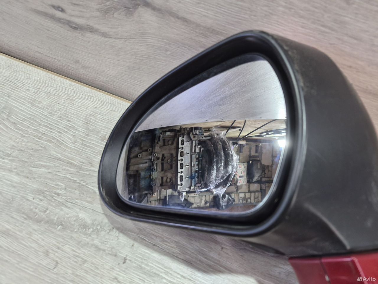 Зеркало левое Peugeot 308 с дефектом трещина — фото 4