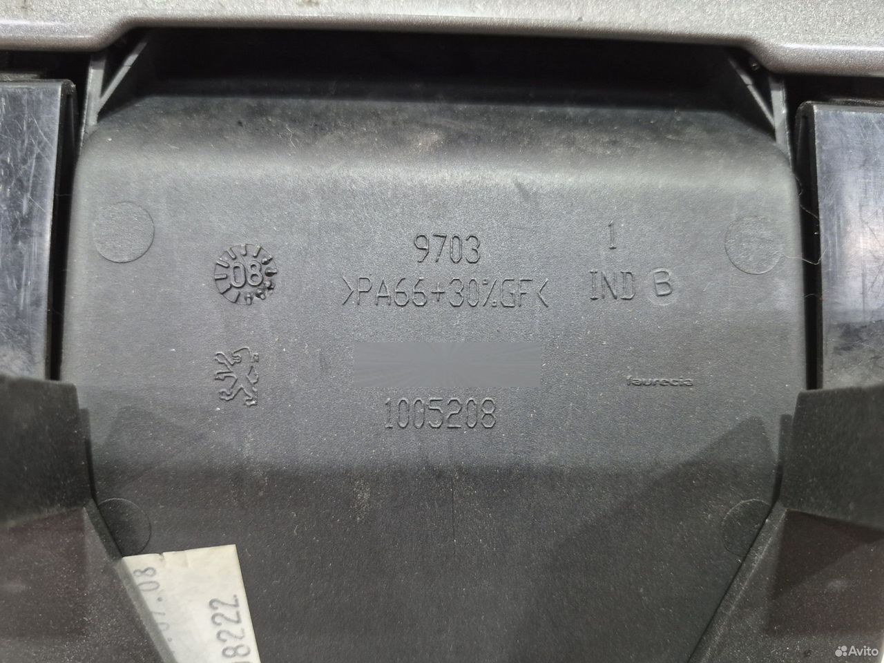 Накладка блока климата Peugeot 308 пепельница — фото 10