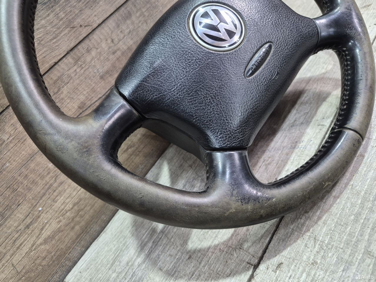 Руль Volkswagen Sharan под перетяжку стерлась кожа — фото 7