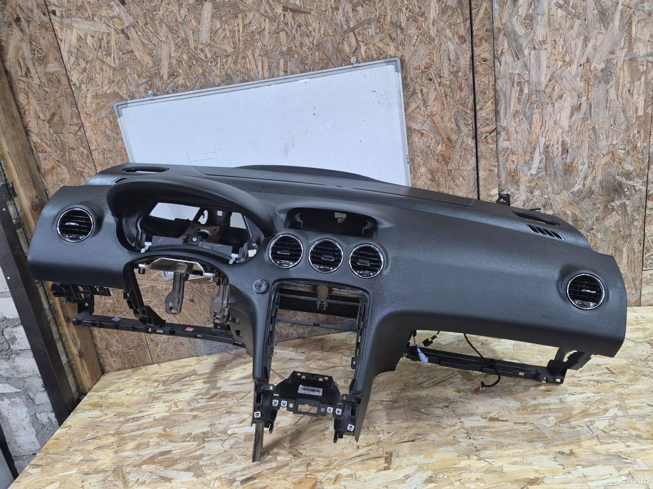 Торпеда Peugeot 308 с Airbag