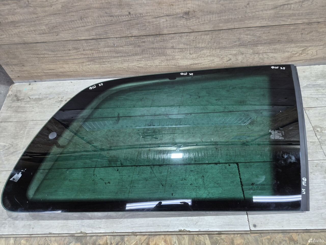 Форточка задняя правая Volkswagen Sharan 1