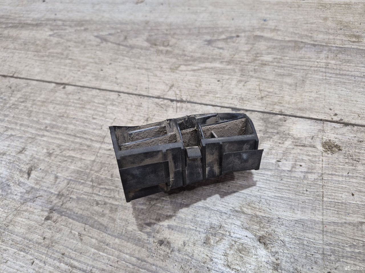 Кронштейн бампера задний левый Toyota Avensis T250 — фото 2