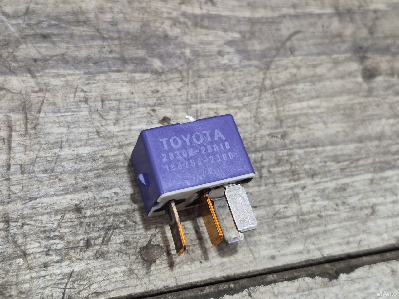 Реле Toyota 28300-28010