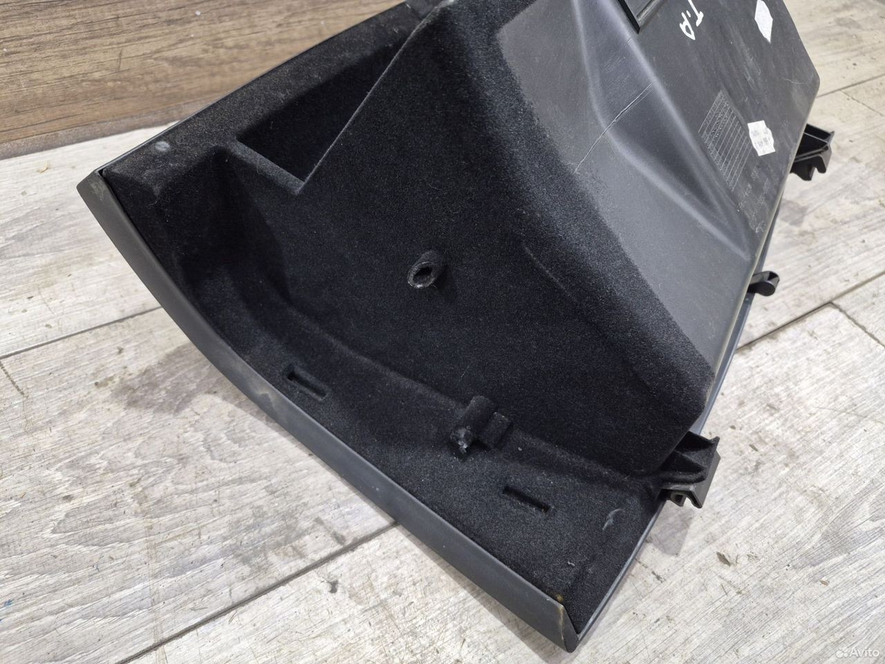Бардачок Toyota Avensis T250 — фото 7