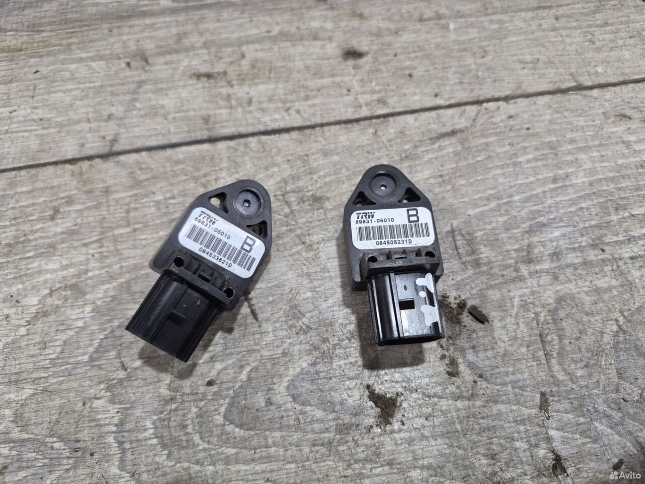 Датчик удара Toyota Avensis T250 89831-05010