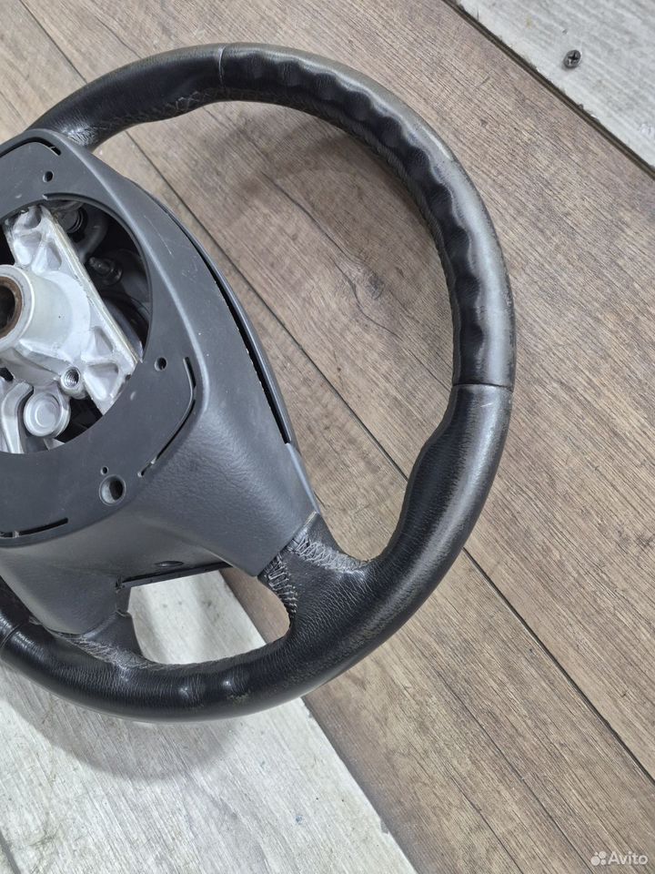 Руль Toyota Avensis 2 T250 в сборе — фото 8