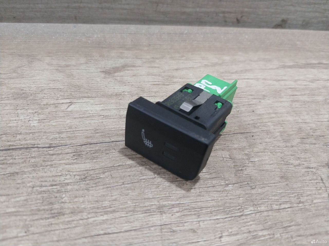 Кнопка подогрева сидений VW Polo 5 6R0963564B