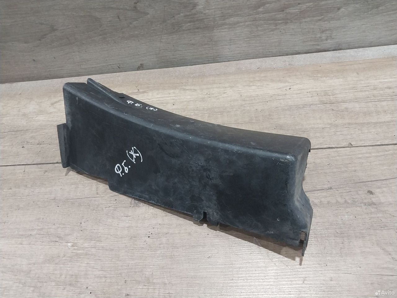 Воздуховод Volkswagen Golf 4 Bora 1J0805971