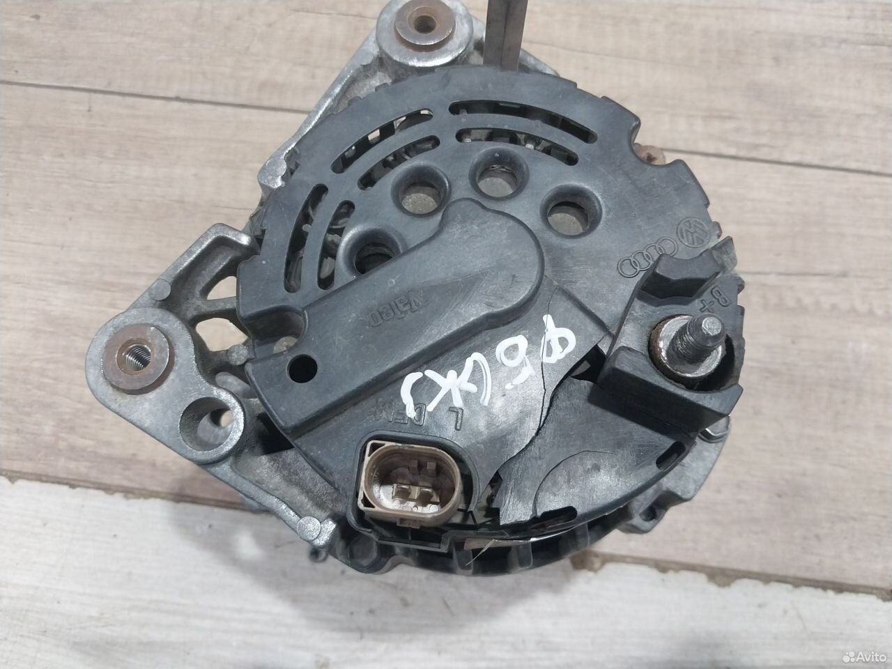 Генератор Volkswagen Golf 4 Skoda Octavia A4 90A — фото 9
