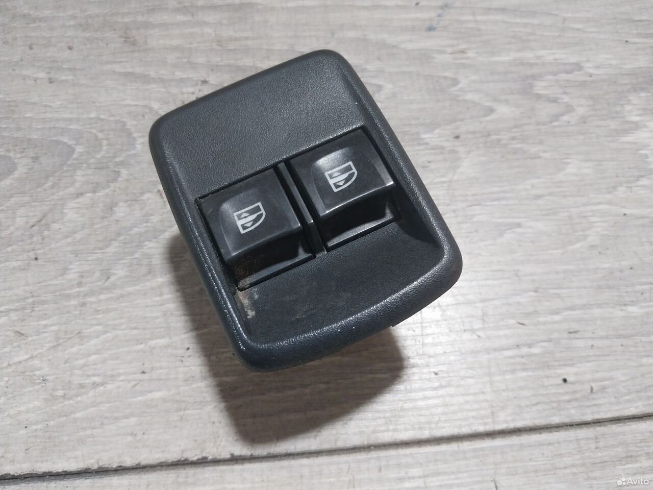 Блок стеклоподьемников Renault Logan 2