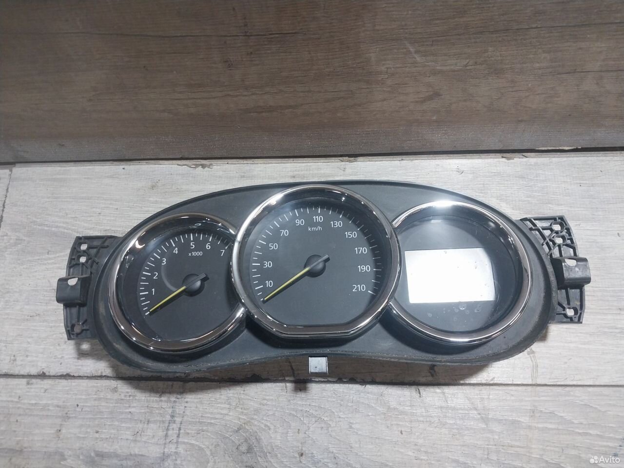 Панель приборов Renault Logan 2 248102001R
