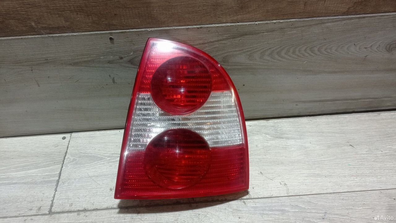 Фонарь правый Volkswagen Passat B5 GP