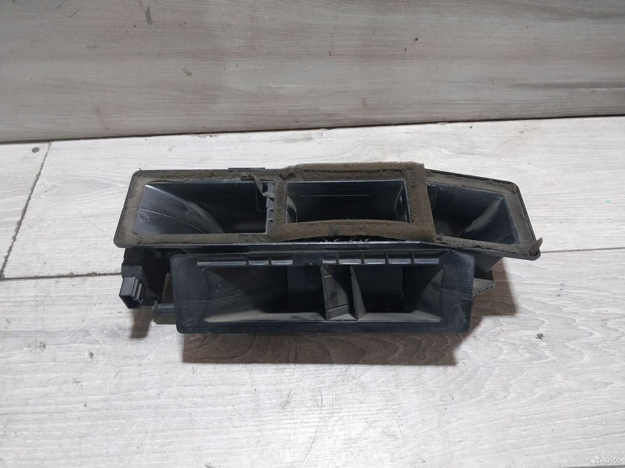 Воздуховод печки VW Passat 7 сервопривод 3C0907511