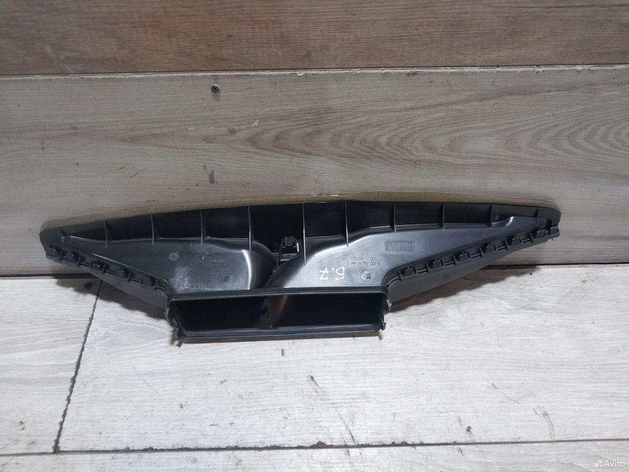 Воздуховод Volkswagen Passat B7 3C1819063B