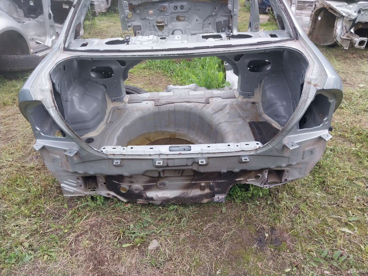 Задняя панель Nissan Almera Classic фартук
