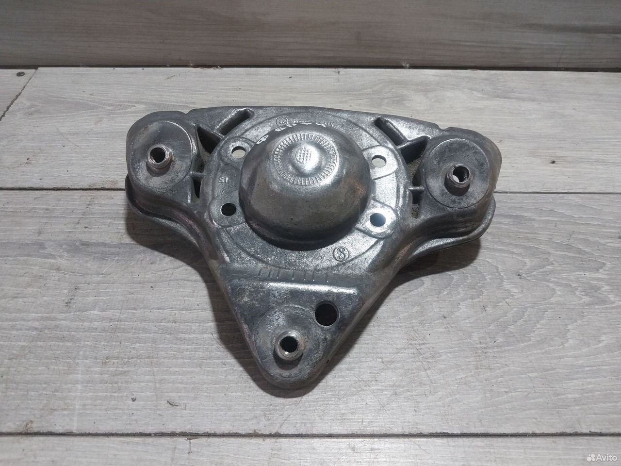 Опора амортизатора VW Passat B5 GP Audi A6 C5