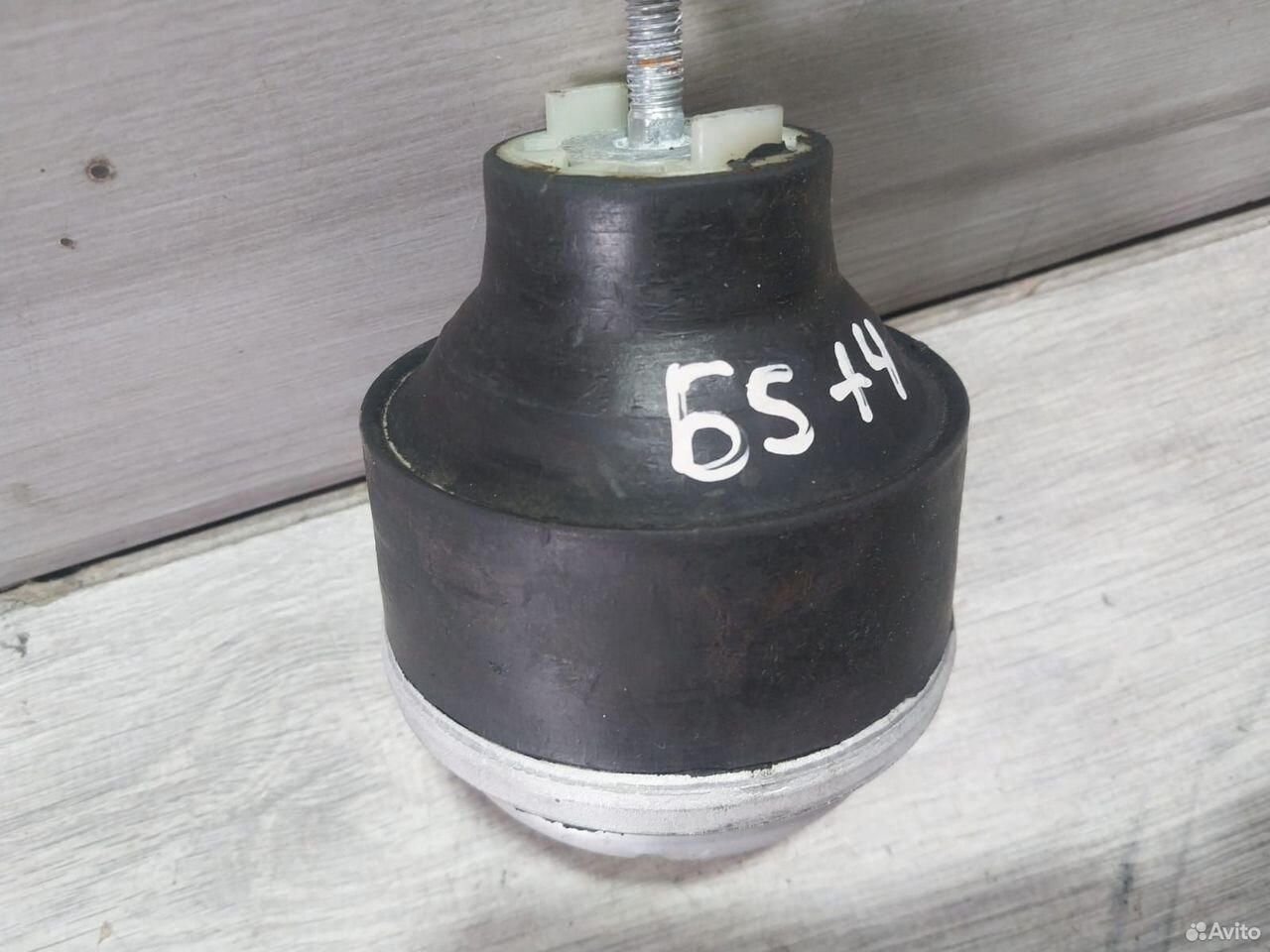 Подушка двигателя Volkswagen Passat B5 — фото 3