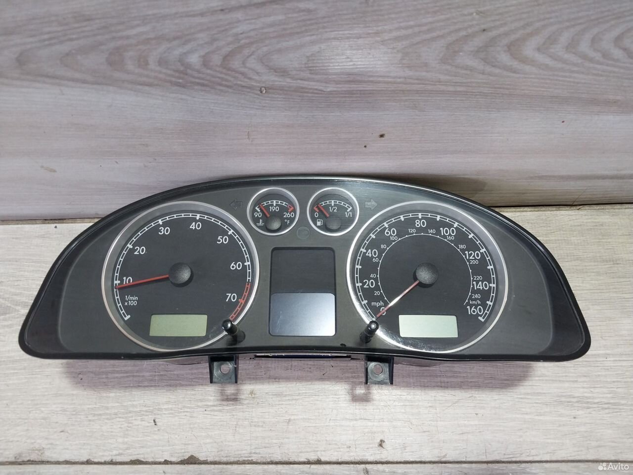 Панель приборов Volkswagen Passat B5 GP 3B0920927B