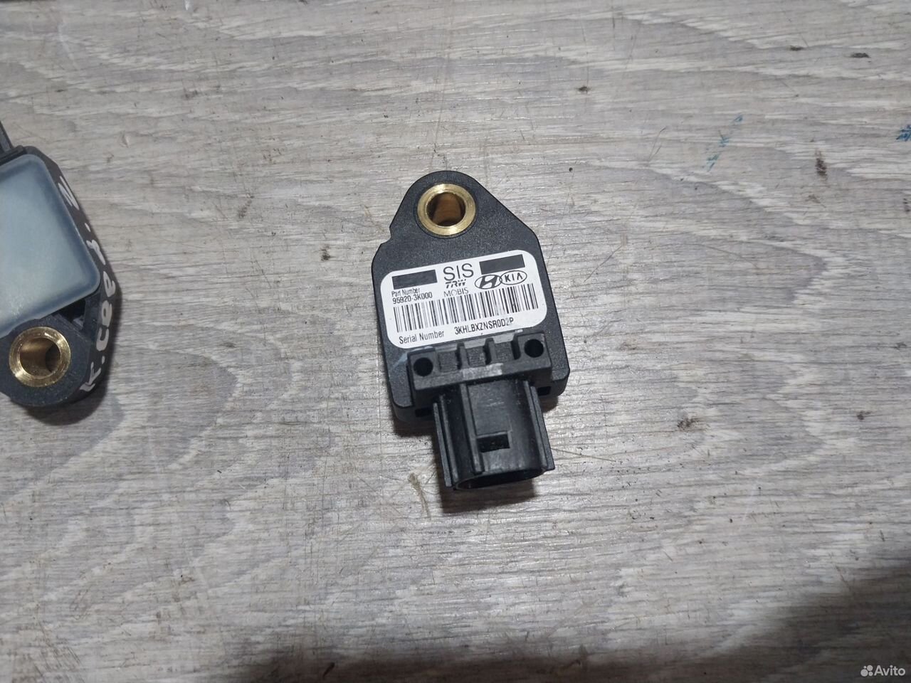 Датчик удара Kia Ceed ED 959203K000 — фото 4