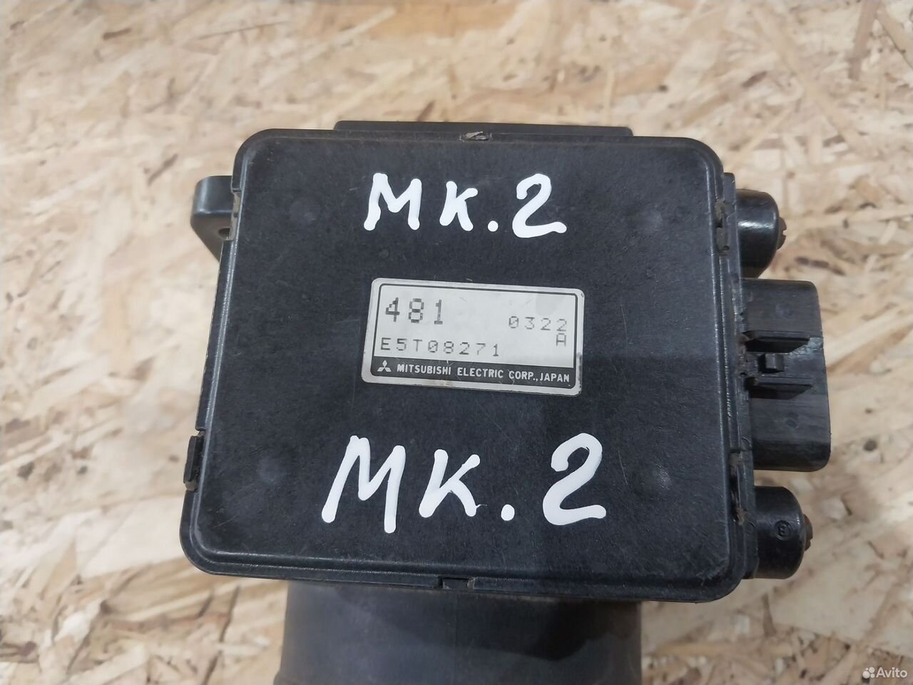 Расходомер воздуха Mitsubishi Carisma 1.8 E5T08271 — фото 6