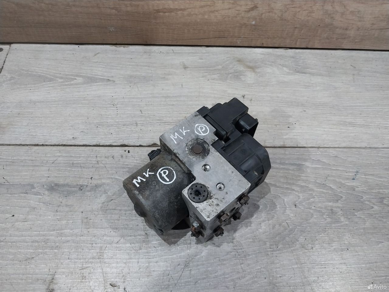 Блок ABS Mitsubishi Carisma