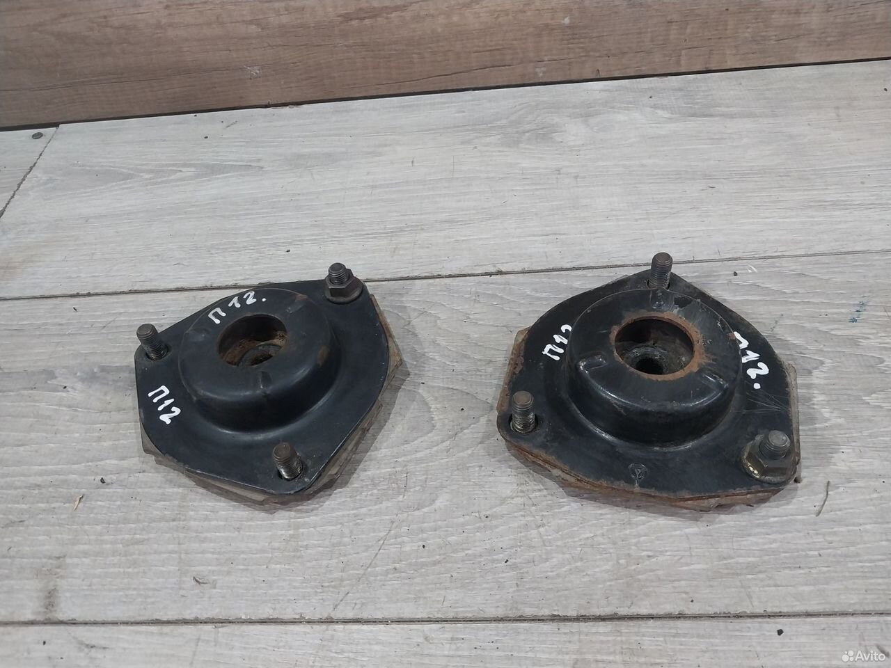 Опоры передних амортизаторов Nissan Primera P12