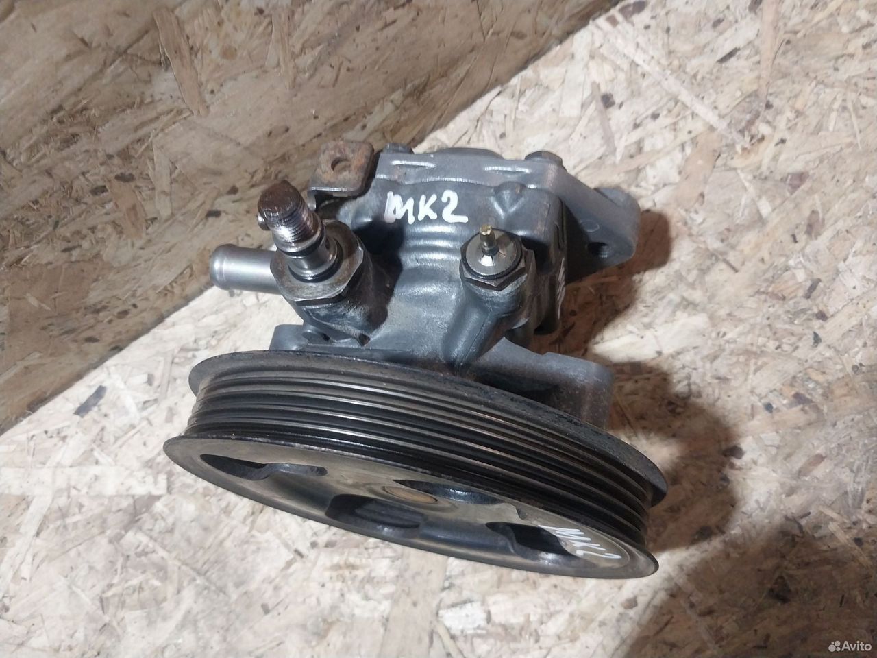 Насос гура Mitsubishi Carisma 1.8 4G93 — фото 3