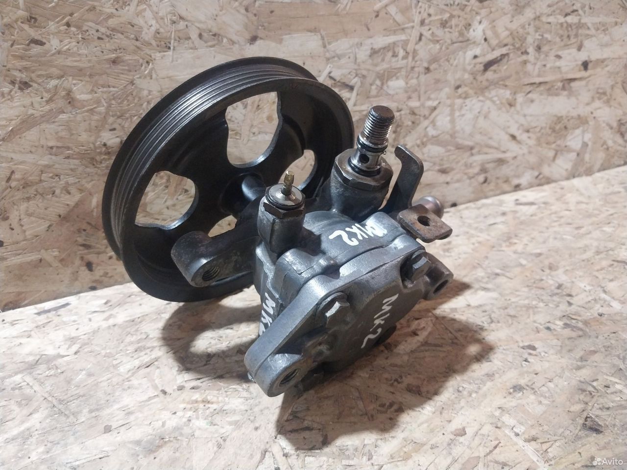 Насос гура Mitsubishi Carisma 1.8 4G93 — фото 4