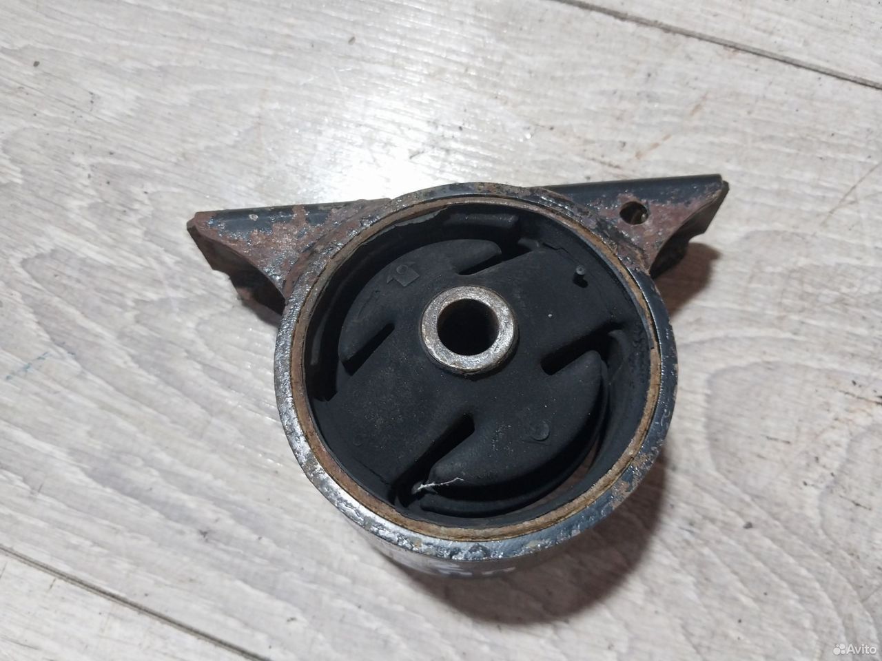 Опора двигателя Mitsubishi Carisma XR130606 — фото 4