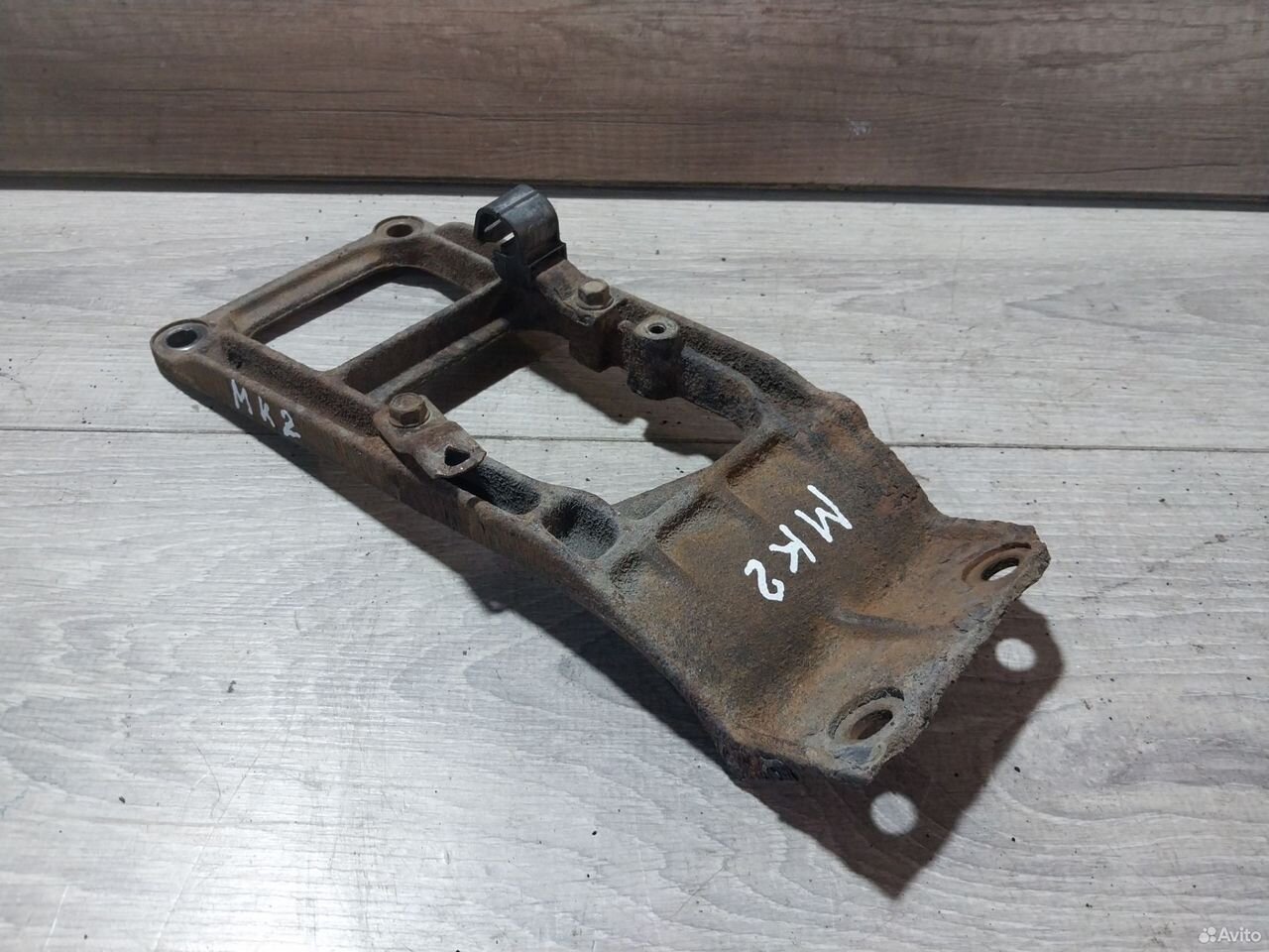 Кронштейн коллектора Mitsubishi Carisma 1.8 4G93 — фото 4